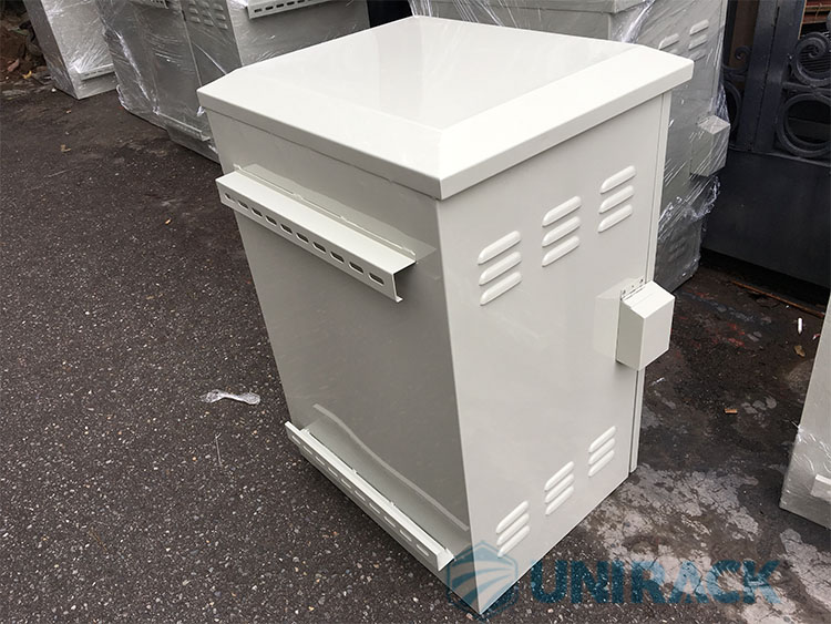 Lô tủ rack 15U ngoài trời sản xuất theo yêu cầu