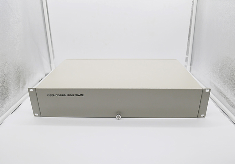 Hộp phối quang trong nhà 48FO đầy đủ phụ kiện Unirack