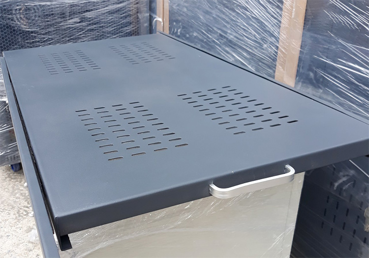 Khay trượt tủ rack sâu D1000 Hãng UNIRACK Khay trượt tủ rack sâu D1000 Hãng UNIRACK