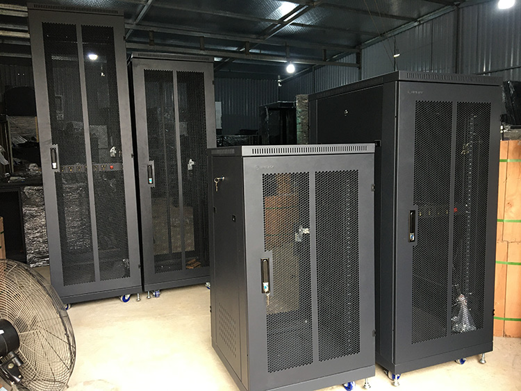 Tủ mạng, Tủ rack Unirack Tủ mạng, Tủ rack Unirack