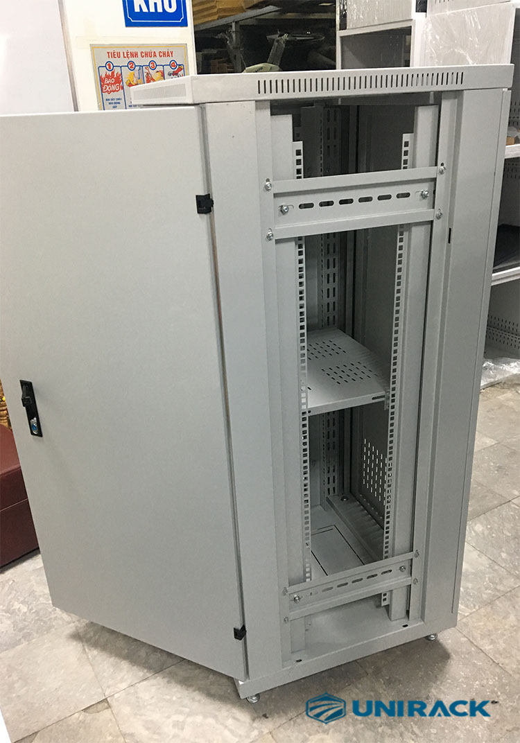 Tủ rack 27U Unirack sản xuất theo đơn đặt hàng