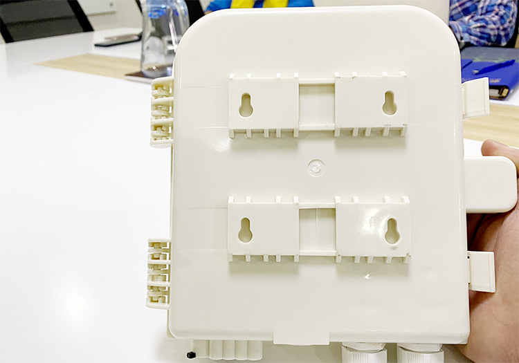 Hộp phối quang ODF 8FO ngoài trời vỏ nhựa, giá rẻ