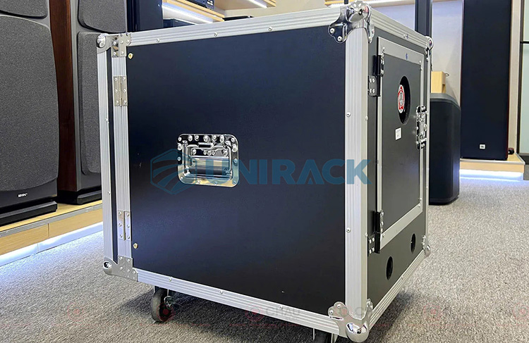 Tủ âm thanh Unirack chất lượng, giá tốt
