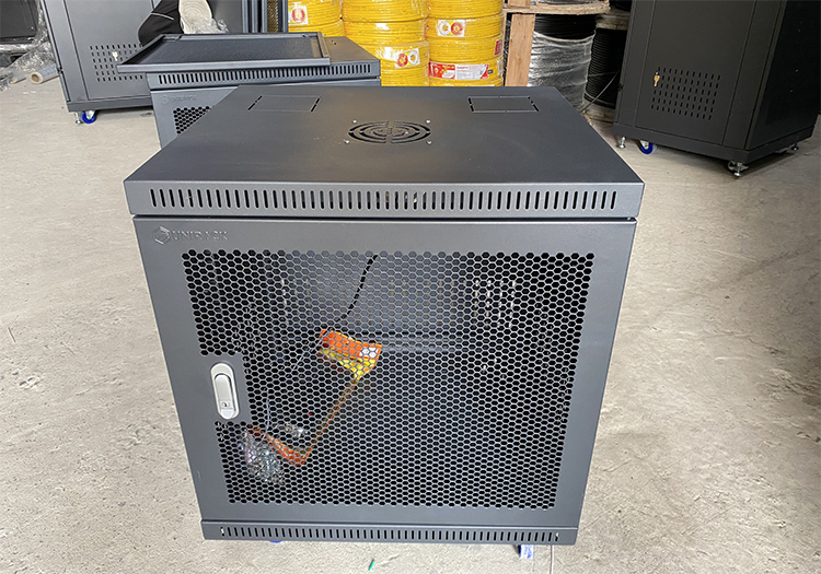 Tủ rack 10U D500 hãng Unirack Tủ rack 10U D500 hãng Unirack