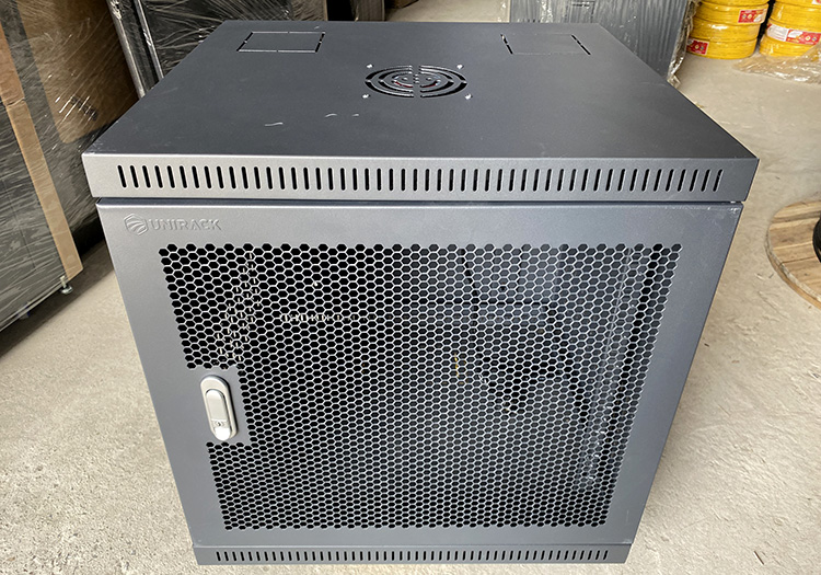 Tủ rack 10U D500 treo tường Unirack Tủ rack 10U D500 treo tường Unirack