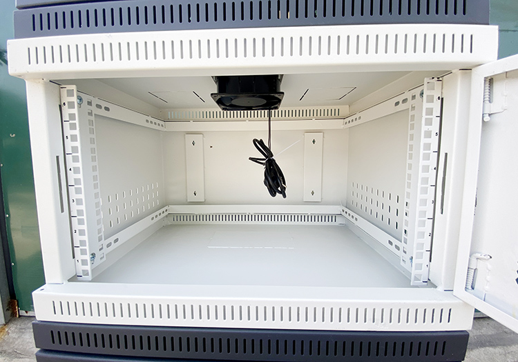 Tủ rack 6U D400, tủ mạng 6U D400 Unirack màu trắng Tủ rack 6U D400, tủ mạng 6U D400 Unirack màu trắng