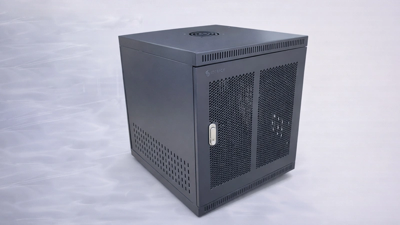 Tủ rack 12U cho hệ thống camera